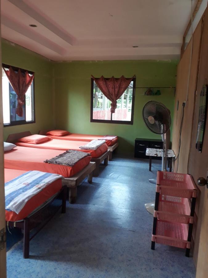 Mulu D Cave Homestay المظهر الخارجي الصورة